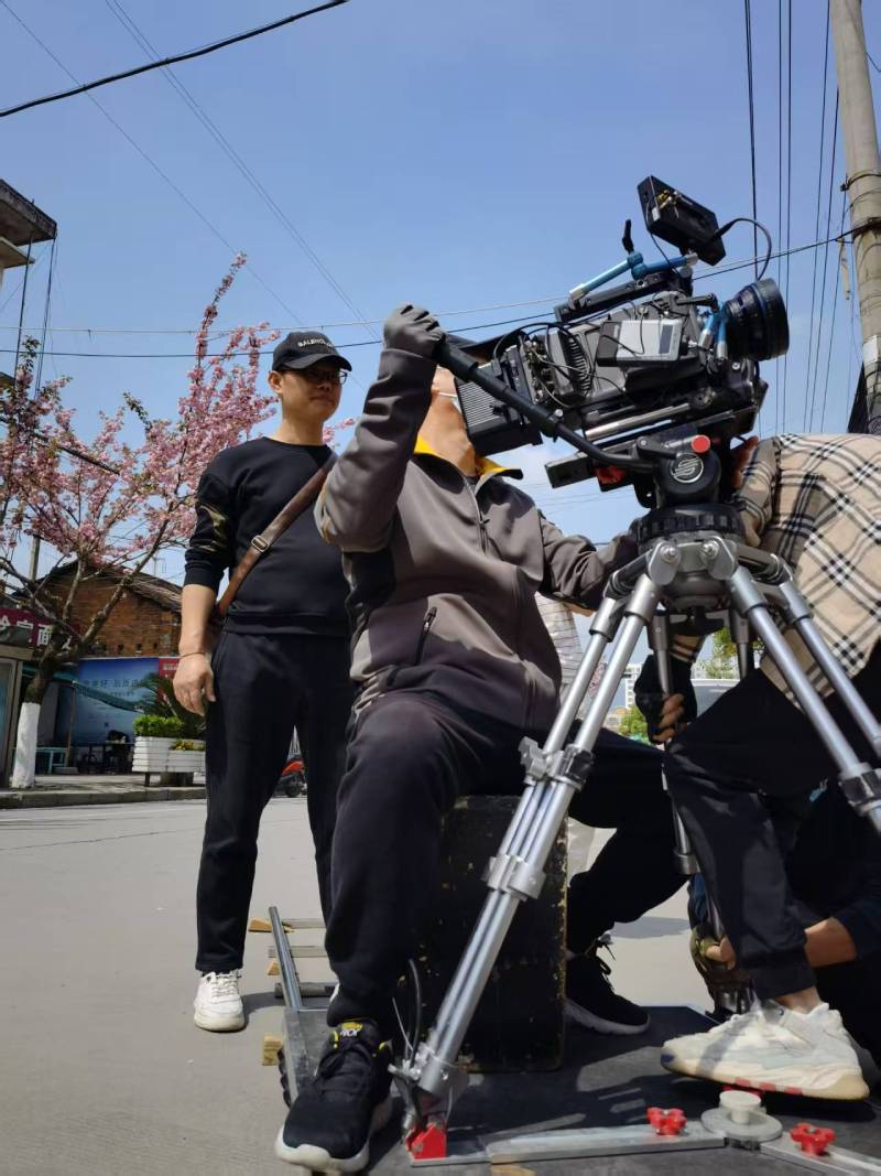 田林县广告片拍摄：快消品牌爆款之选，网感内容适配社媒传播！
